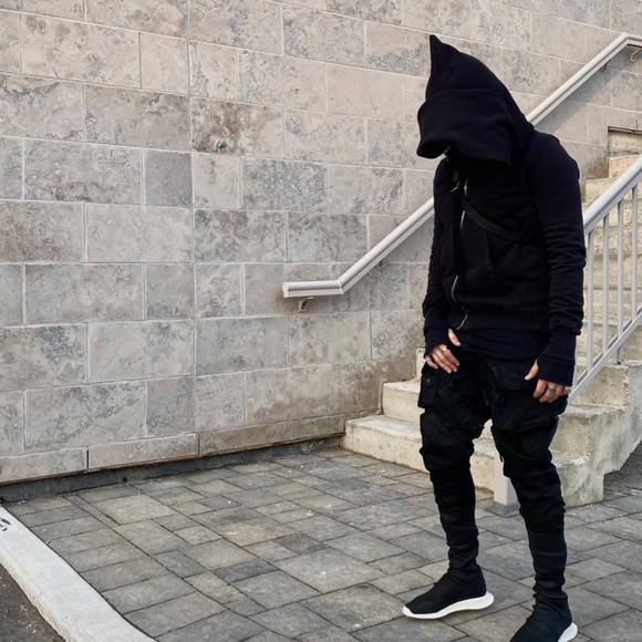 Meet your Posher, Arman - Picture 1 of 1